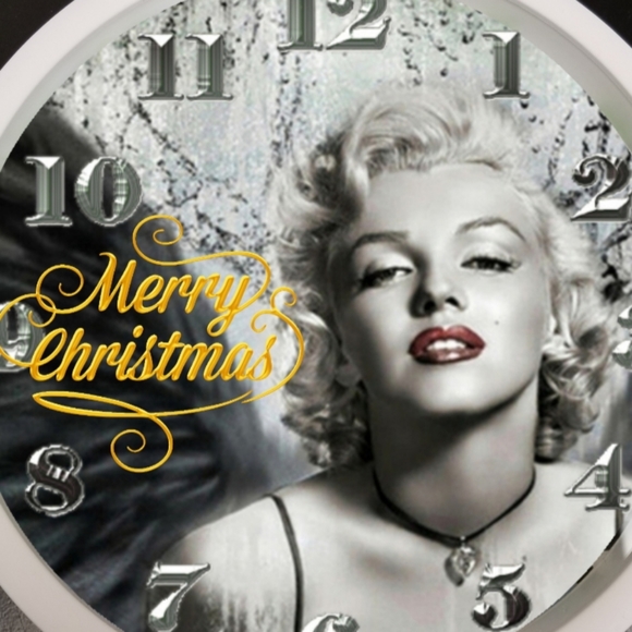 Christmas Angel - Picture 2 of 3